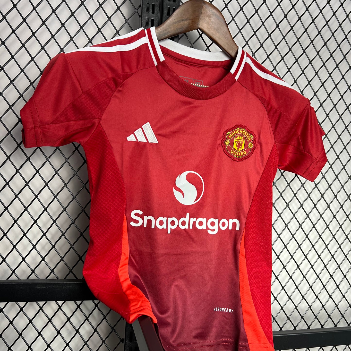 Manchester United Kit Criança 2024-25