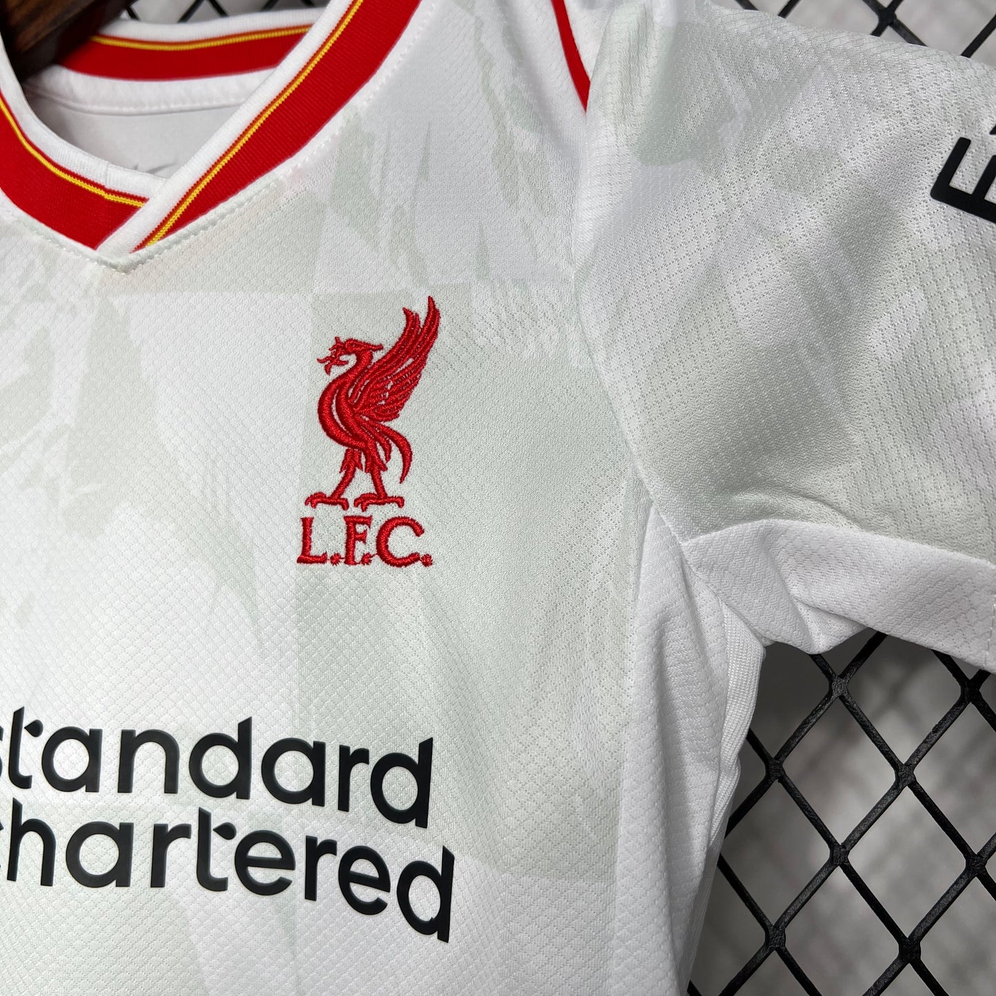 Liverpool Kit Criança 3ª 2024-25