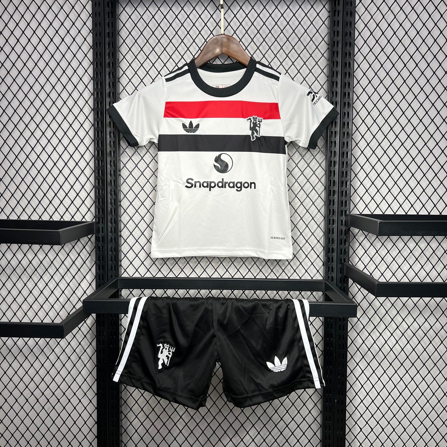 Manchester United Kit Criança 3ª 2024-25