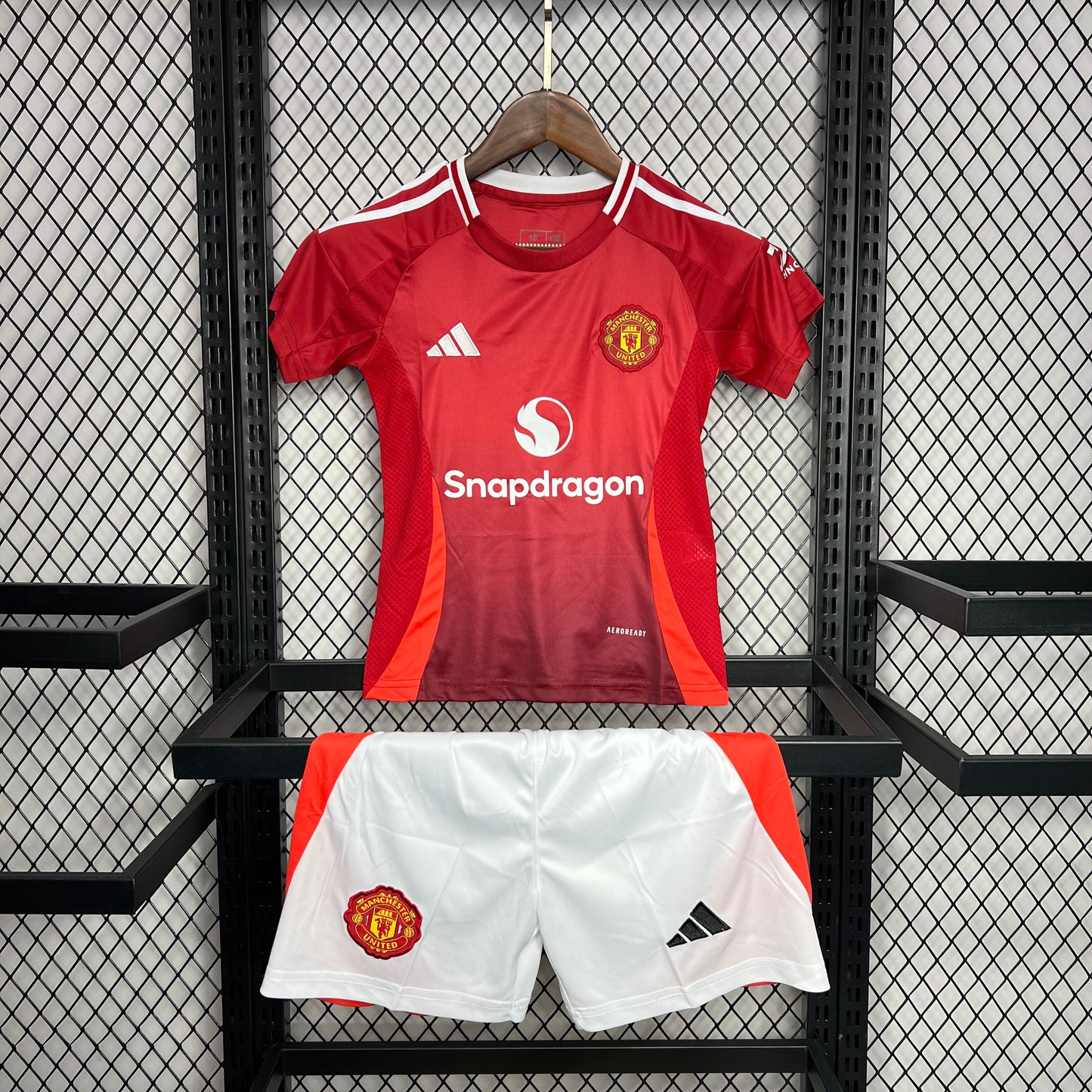 Manchester United Kit Criança 2024-25